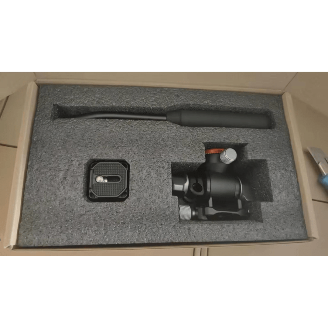 Fluid Filled Panhead Tripod Attachment for Smooth Panning - TeamEasties